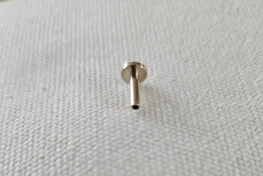 Solid Gold Flatback Threadless Labret